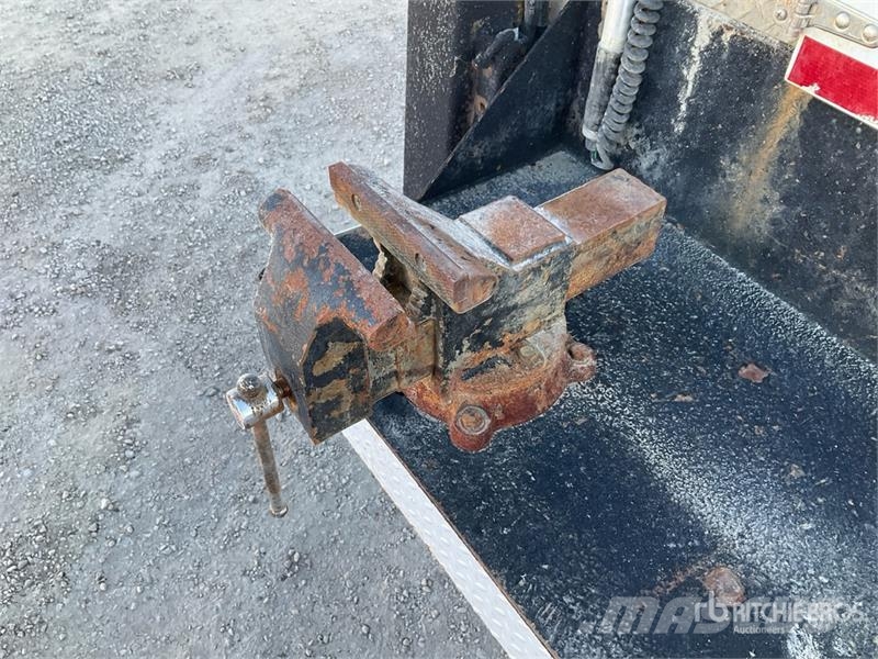 Ford F-550 XLT 4x4 Extended Cab Service Truck Kommunalt / generelt kjøretøy