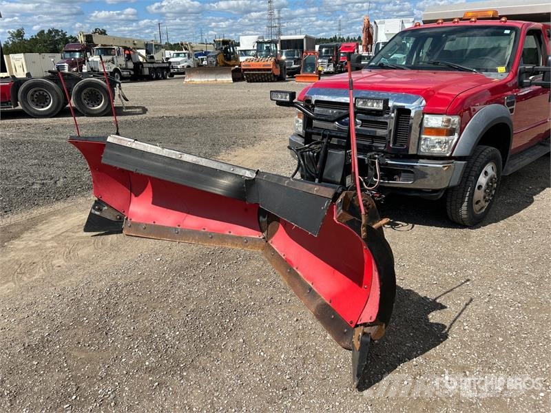 Ford F-550 XLT 4x4 Extended Cab Snow Plow Truck Municipal / general purpose vehicles