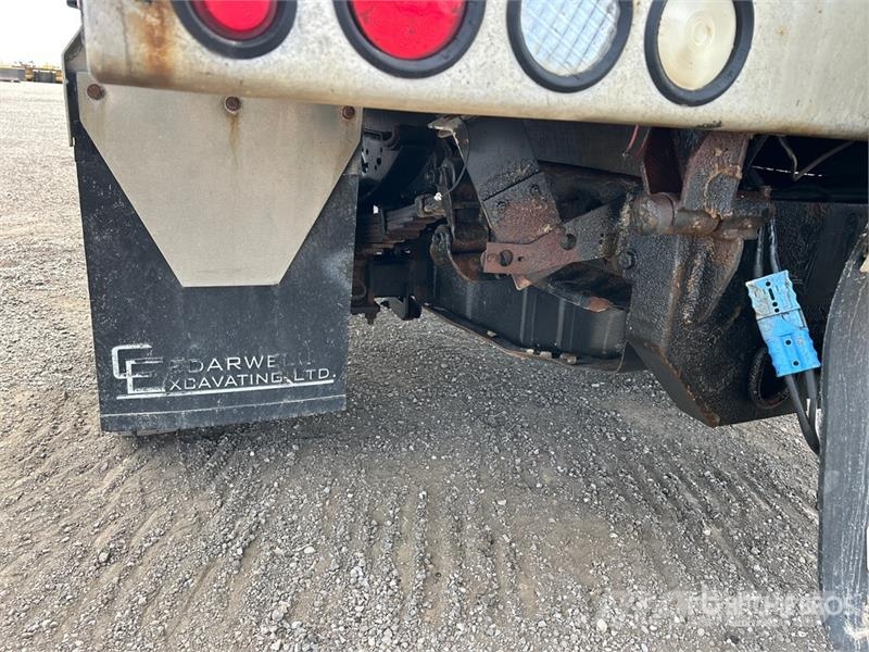 Ford F-550 XLT 4x4 Extended Cab Snow Plow Truck Municipal / general purpose vehicles