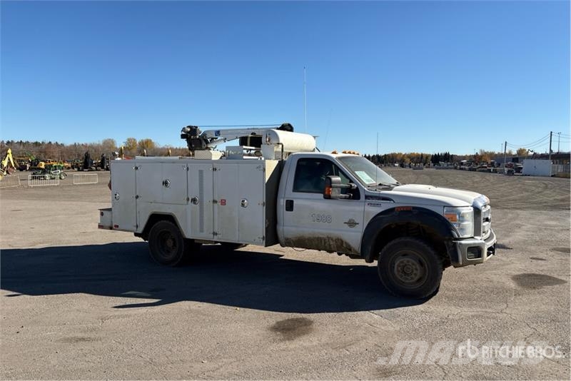 Ford F-550 XLT 4x4 Service Truck Kommunal-Sonderfahrzeuge