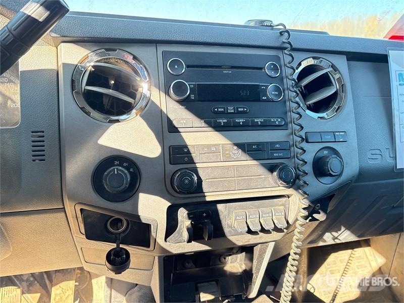 Ford F-550 XLT 4x4 Service Truck Kommunal-Sonderfahrzeuge