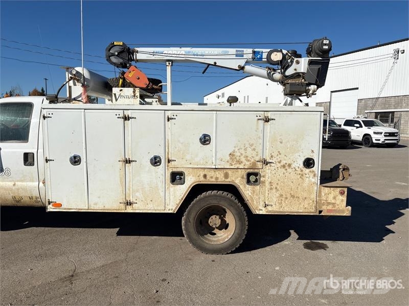 Ford F-550 XLT 4x4 Service Truck Kommunal-Sonderfahrzeuge