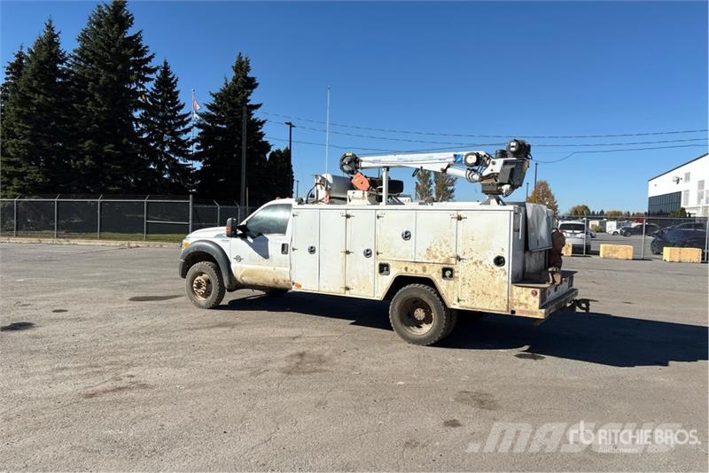 Ford F-550 XLT 4x4 Service Truck Kommunal-Sonderfahrzeuge