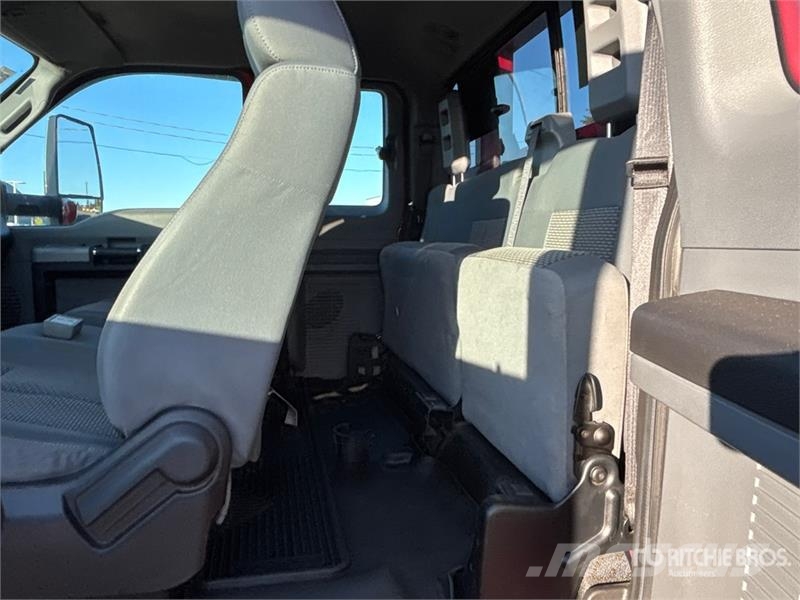 Ford F-650 4x2 Extended Cab Rollback Truck Bergingsbiler