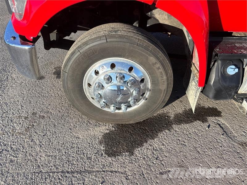 Ford F-650 4x2 Extended Cab Rollback Truck Bergingsbiler