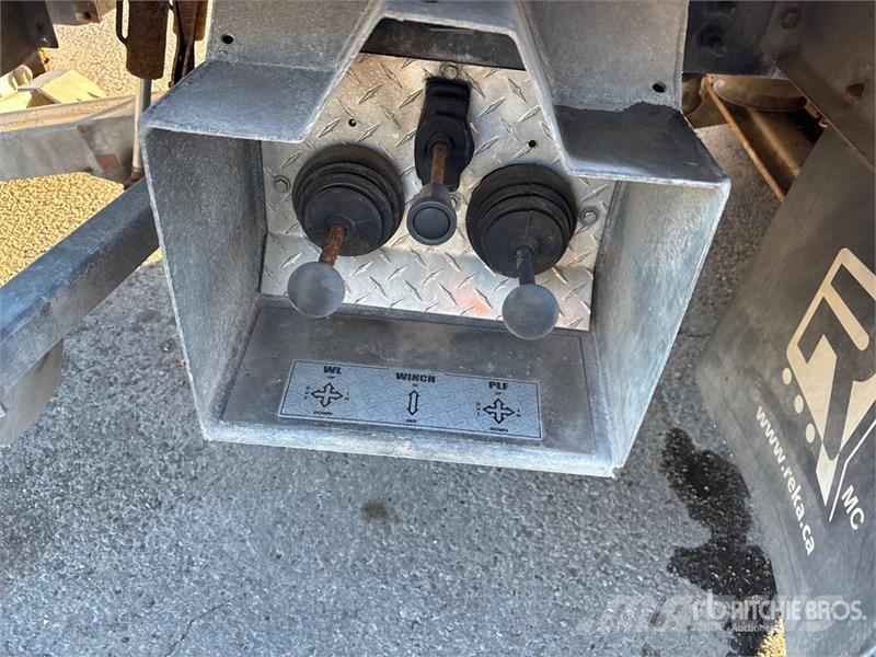 Ford F-650 4x2 Extended Cab Rollback Truck Bergingsbiler