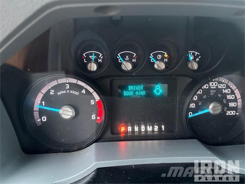 Ford F-650 4x2 Van Box Truck Van Truck Van Body Trucks