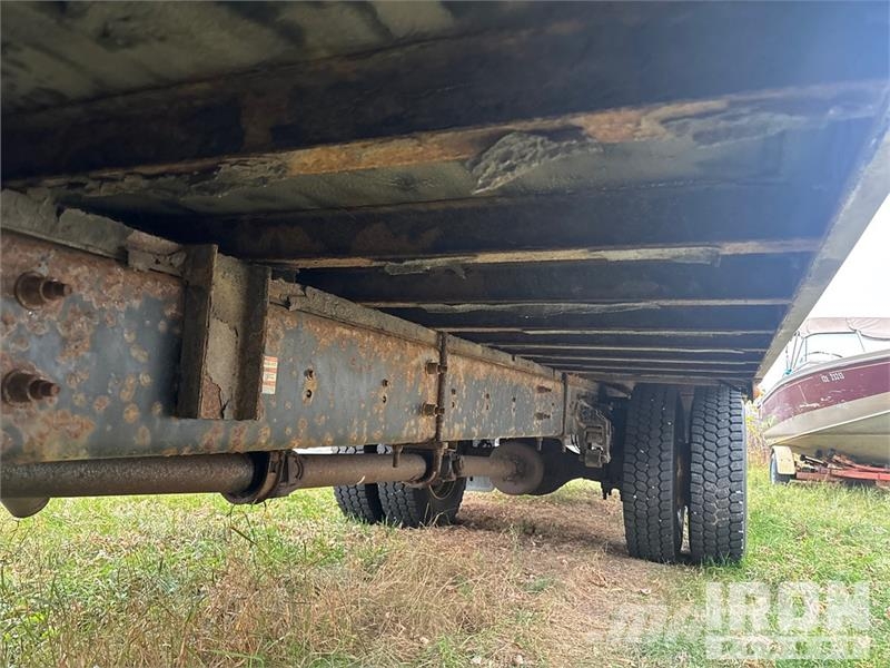Ford F-650 4x2 Van Box Truck Van Truck Van Body Trucks