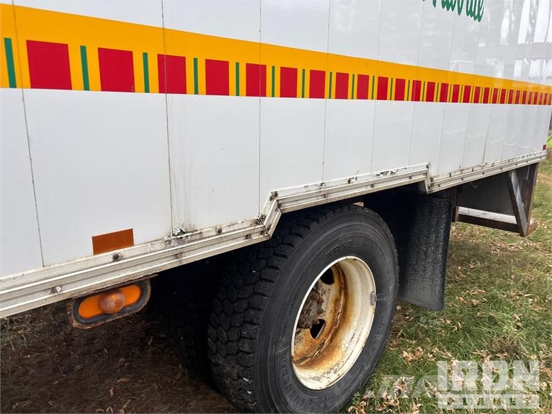 Ford F-650 4x2 Van Box Truck Van Truck Van Body Trucks