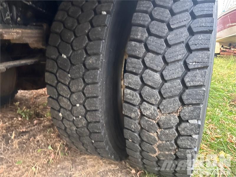 Ford F-650 4x2 Van Box Truck Van Truck Van Body Trucks