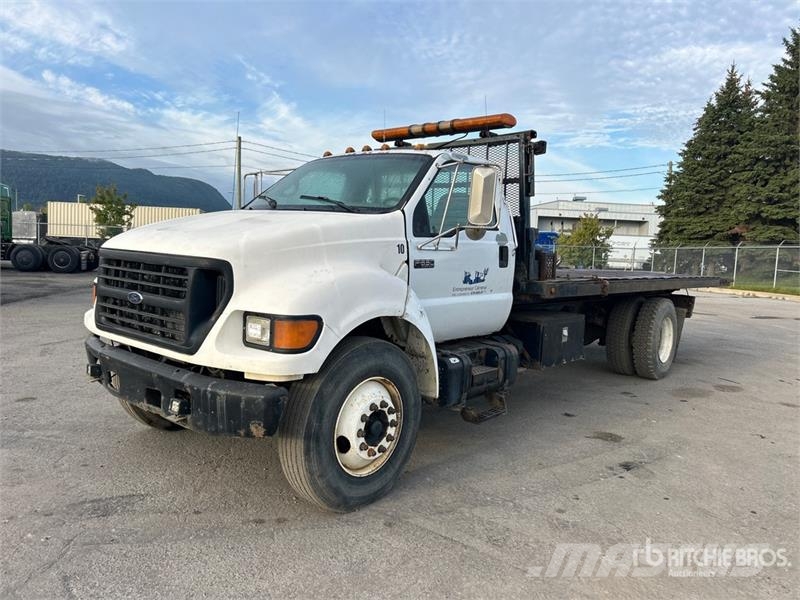 Ford F-650 XL 4x2 Flatbed Truck Flatbed / Dropside trucks