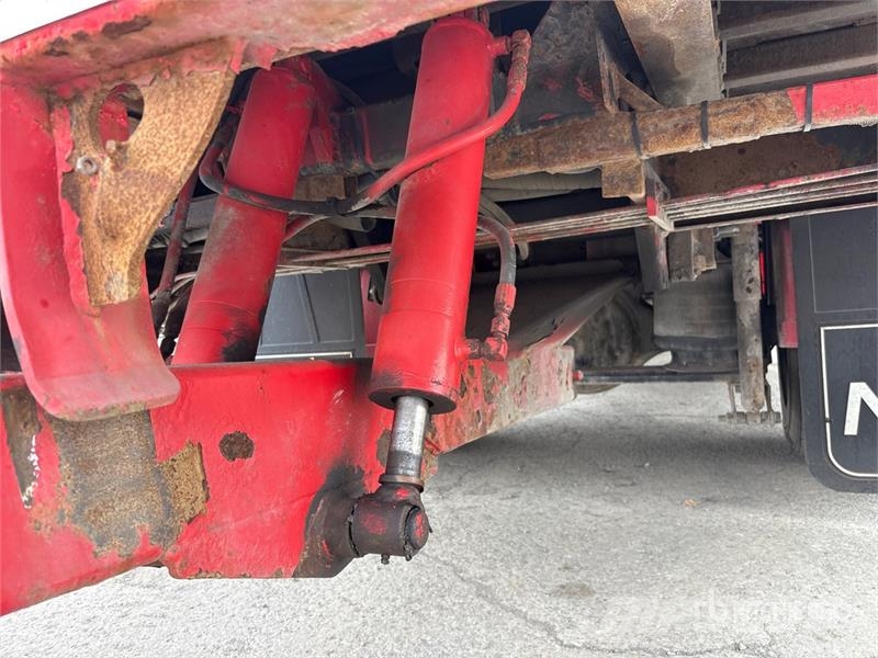 Ford F-750 4x2 Extended Cab Rollback Truck Camion dépannage