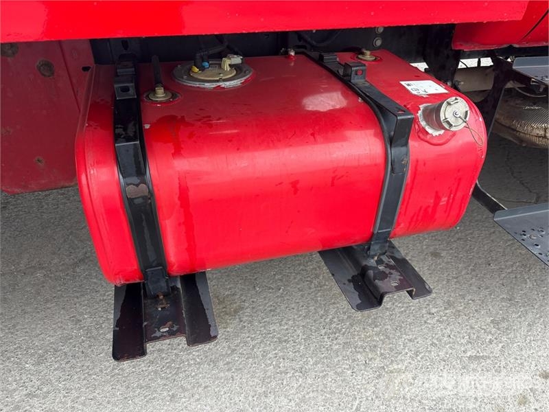 Ford F-750 4x2 Extended Cab Rollback Truck Camion dépannage