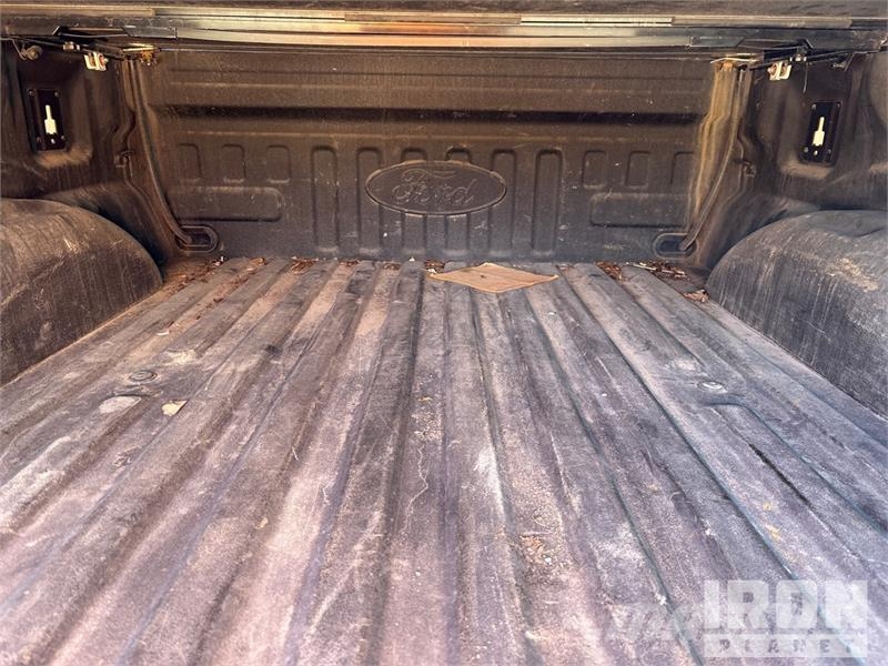 Ford F150 XLT 4x4 Crew Cab Pickup Inne