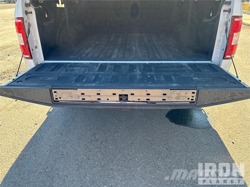 Ford F150 XLT 4x4 Crew Cab Pickup Inne