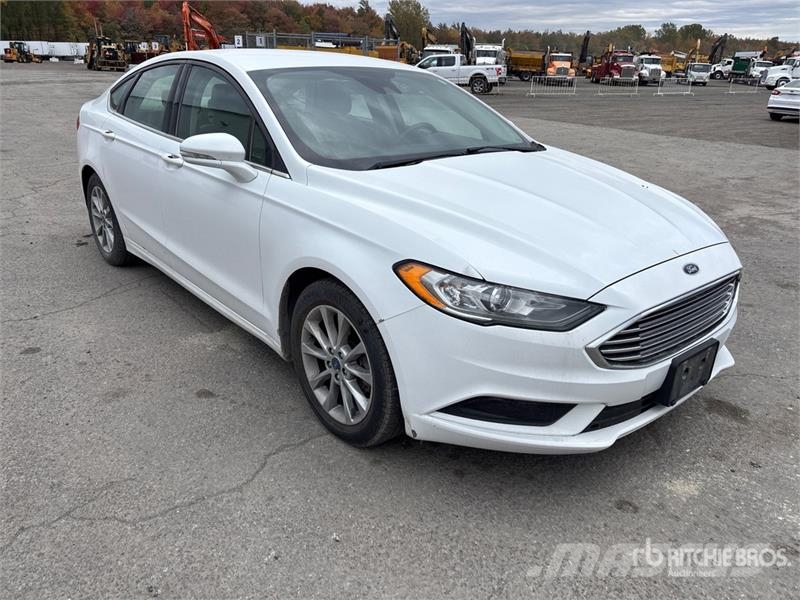Ford Fusion SE Automobile Αυτοκίνητα