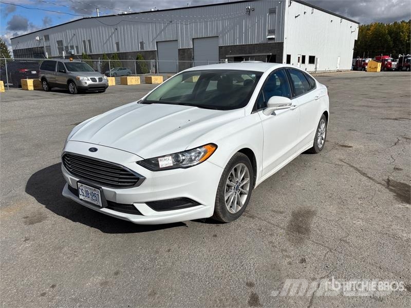 Ford Fusion SE Automobile Automobili
