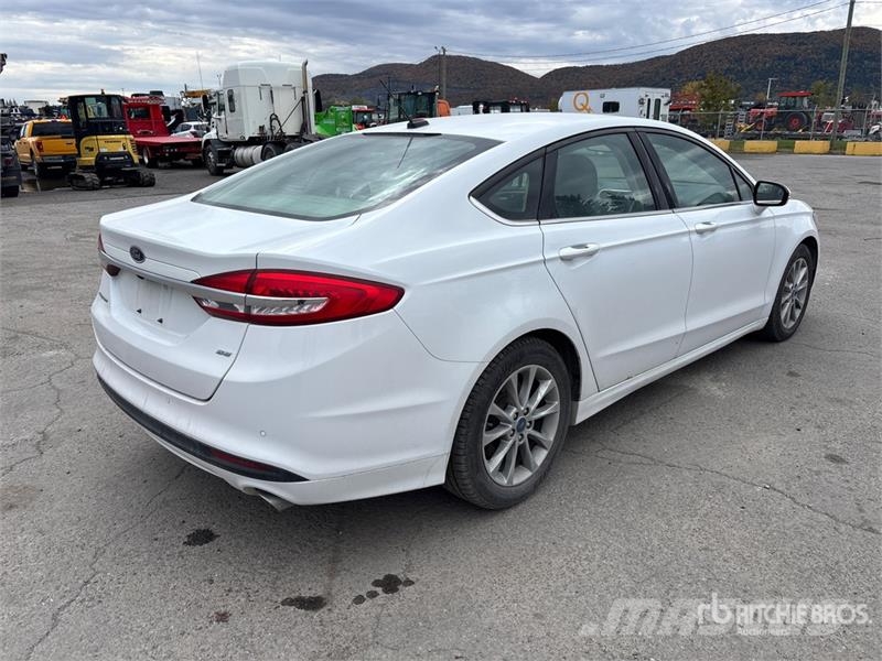 Ford Fusion SE Automobile Αυτοκίνητα