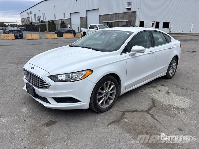 Ford Fusion SE Automobile Αυτοκίνητα