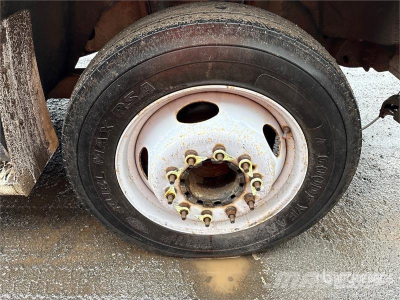 Ford Hydralique RH41 30 ft on Ford F-550 4x4 Van Mounte Auto hoogwerkers