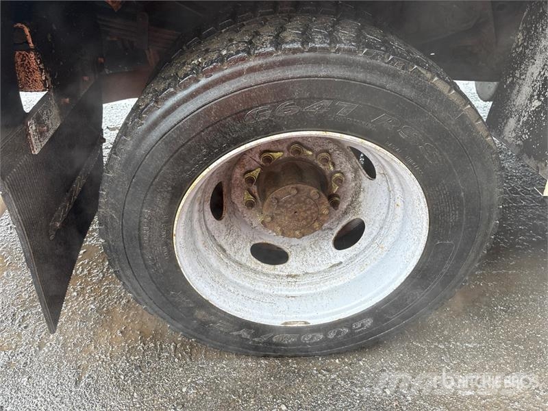 Ford Hydralique RH41 30 ft on Ford F-550 4x4 Van Mounte Auto hoogwerkers
