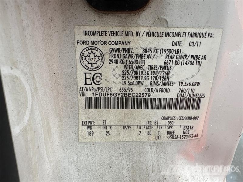Ford Hydralique RH41 30 ft on Ford F-550 4x4 Van Mounte Auto hoogwerkers