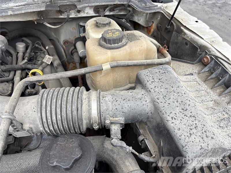 Ford Hydralique RH41 30 ft on Ford F-550 4x4 Van Mounte Auto hoogwerkers