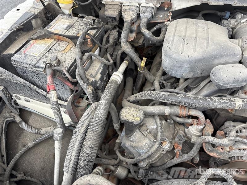 Ford Hydralique RH41 30 ft on Ford F-550 4x4 Van Mounte Auto hoogwerkers