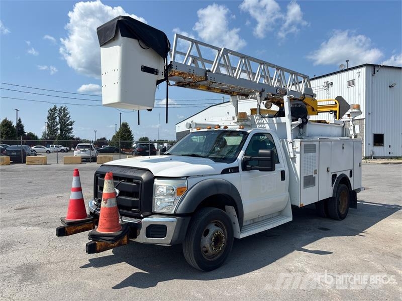 Ford L37 31 ft on Ford F-450 XL 4x2 Van Mounted Aerial Plataformas sobre camión