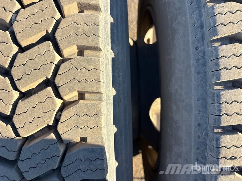 Ford LN8000 Kabine i unutrašnjost