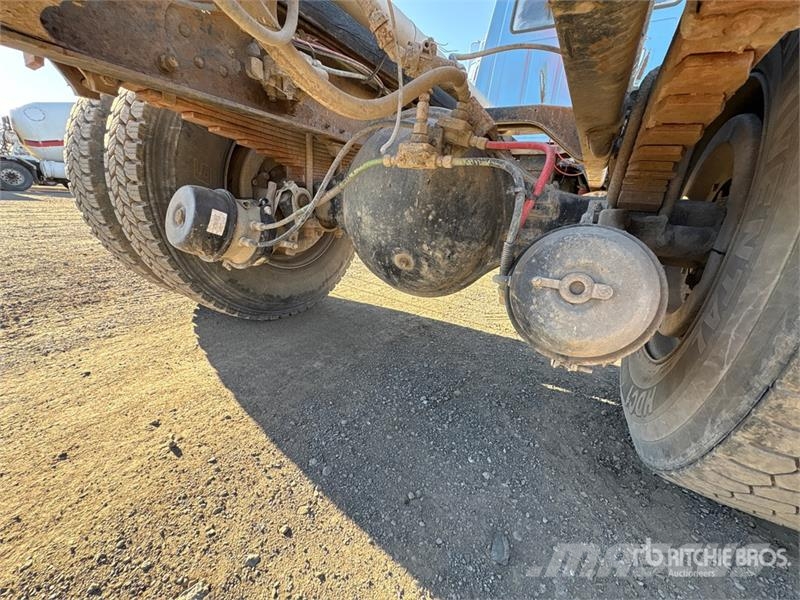 Ford LN8000 Kabine i unutrašnjost