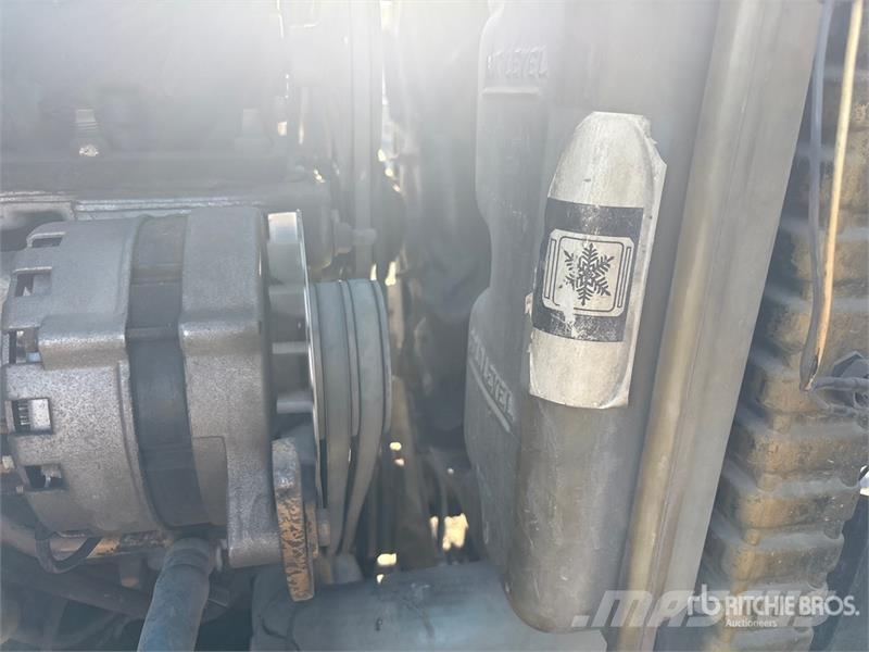 Ford LN8000 Kabine i unutrašnjost