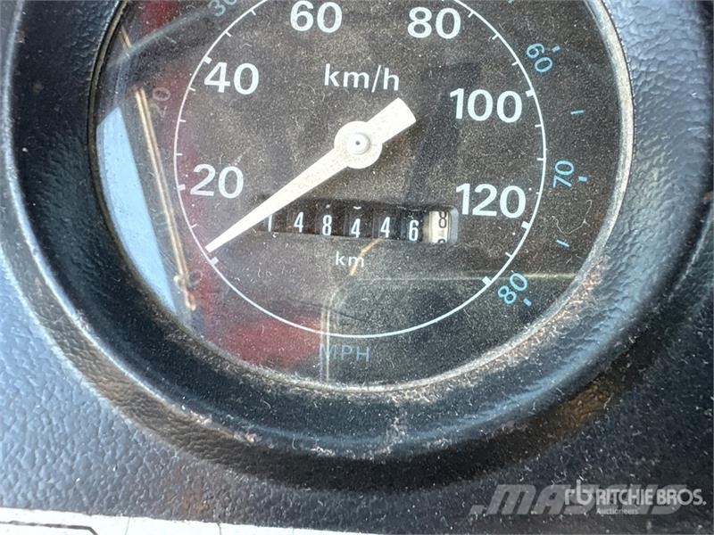 Ford LN8000 Kabine i unutrašnjost