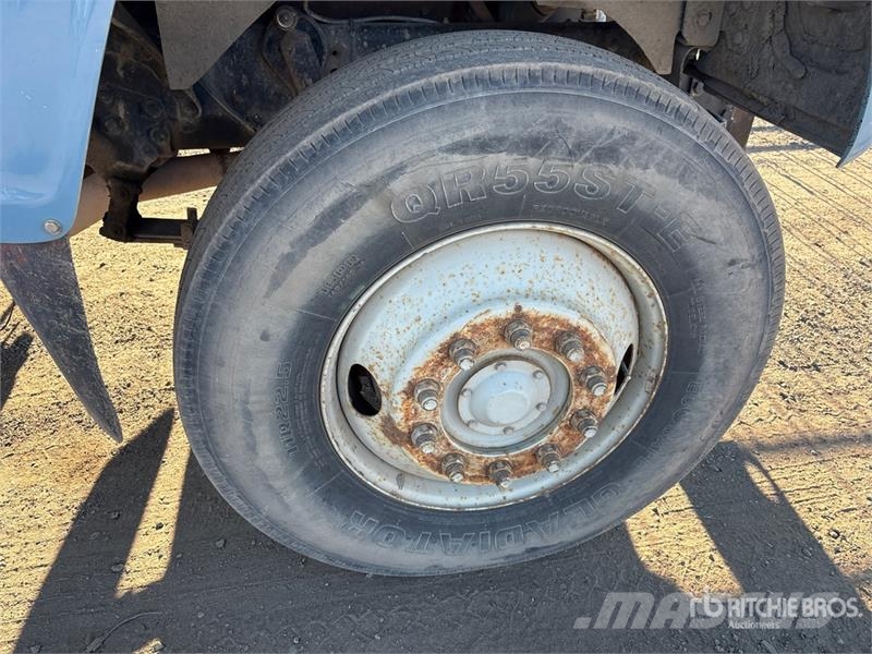 Ford LN8000 Kabine i unutrašnjost