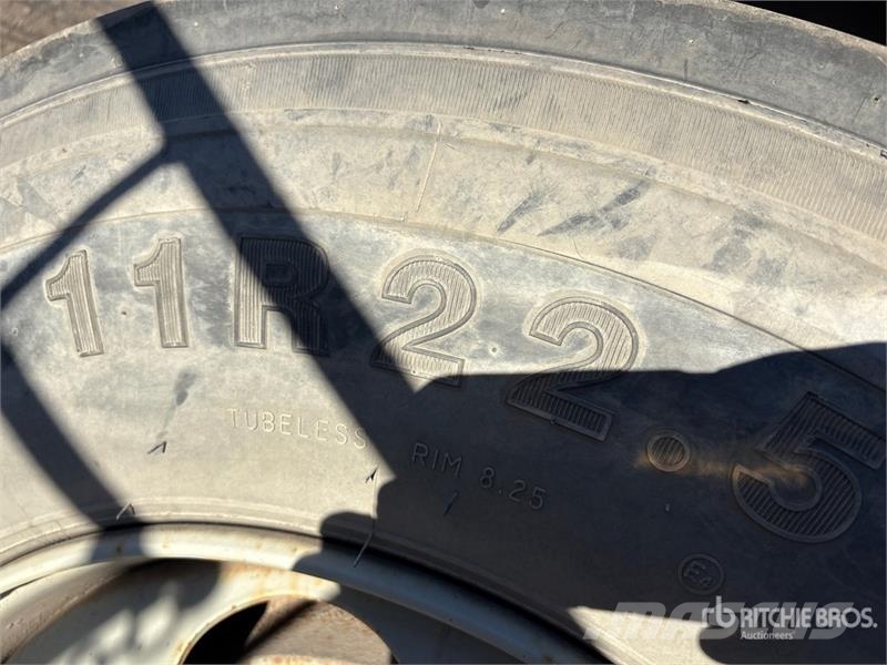 Ford LN8000 Kabine i unutrašnjost