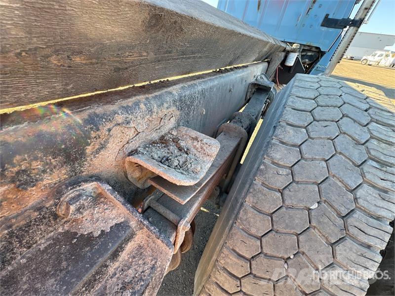 Ford LN8000 Kabine i unutrašnjost