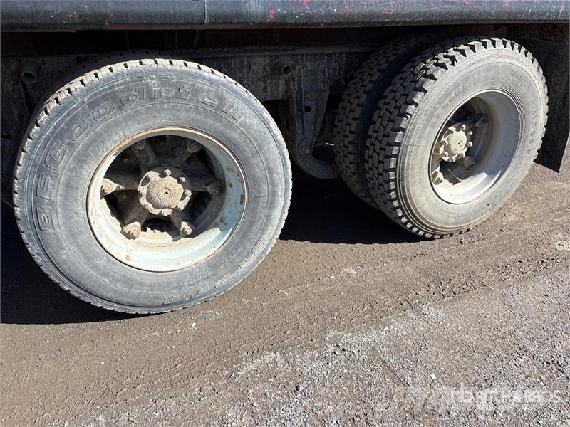 Ford LT9522 6x4 T/A Dump Truck Kiper tovornjaki