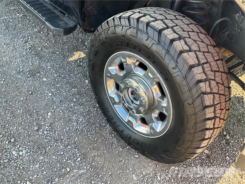 Ford - REBUILT F-350 4x4 Crew Cab Pickup Other