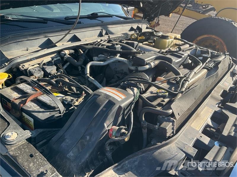 Ford - REBUILT F-350 4x4 Crew Cab Pickup Other