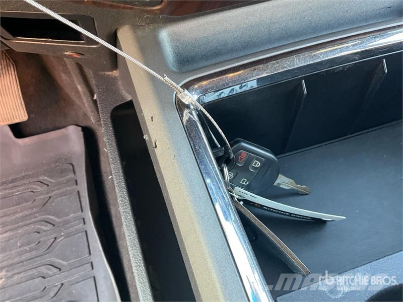 Ford - REBUILT F-350 4x4 Crew Cab Pickup Other