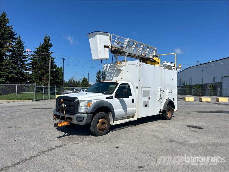 Ford RH RH41 37 ft on Ford F-550 XL 4x2 Van Mounted Ae Plataformas sobre camión