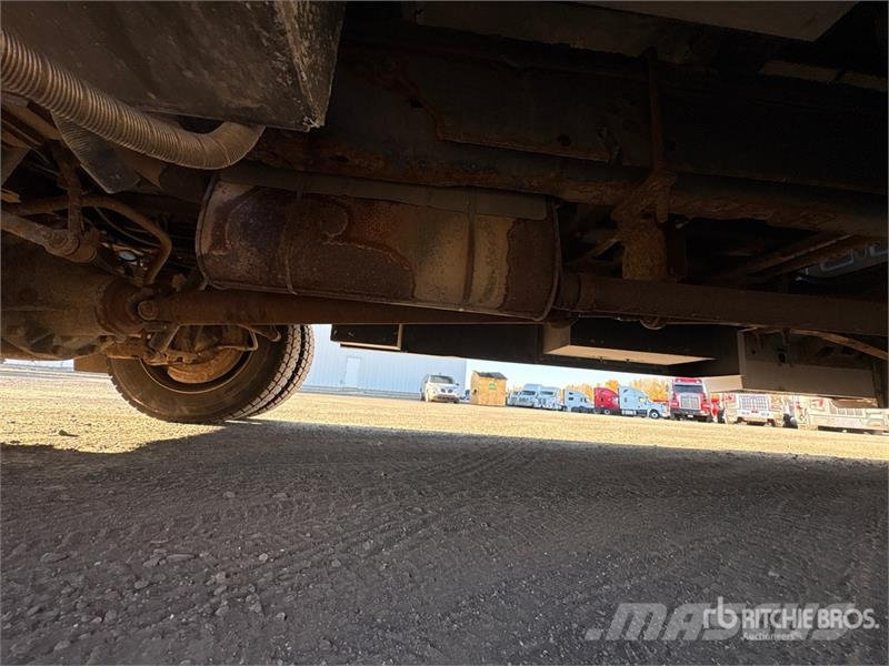 Ford Telelift 35 ft on Ford F-550 4x2 Van Mounted Aeri Pacēlāji uz automašīnas bāzes
