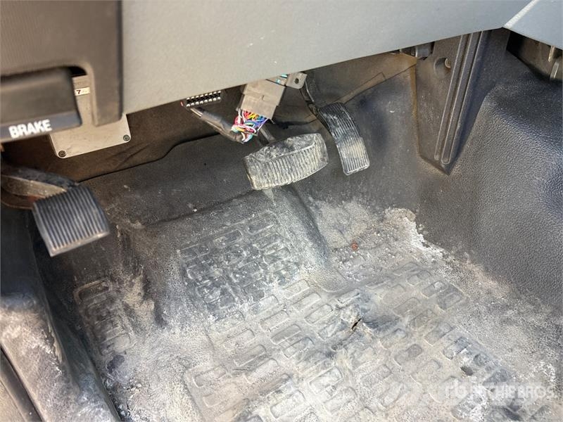 Ford Telelift 35 ft on Ford F-550 4x2 Van Mounted Aeri Pacēlāji uz automašīnas bāzes