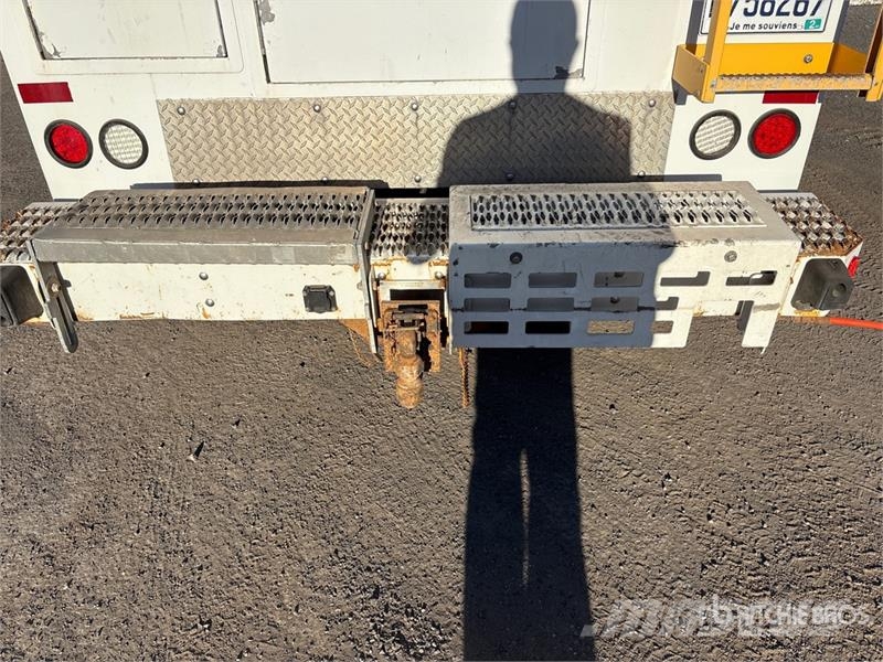 Ford Telelift 35 ft on Ford F-550 4x2 Van Mounted Aeri Pacēlāji uz automašīnas bāzes