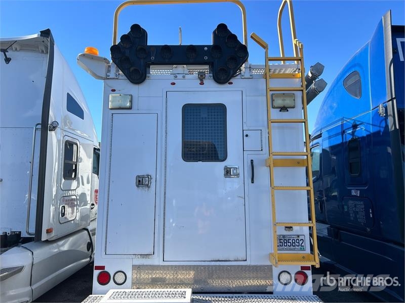 Ford Telelift TTS25-2002 35 ft on Ford F-550 XL 4x2 Va Автовишки на базі вантажівки