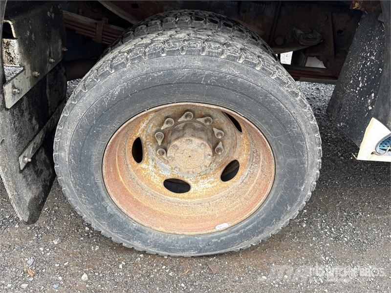 Ford Telelift TTS25 35 ft on Ford F-550 XL 4x2 Van Mou Piattaforme autocarrate