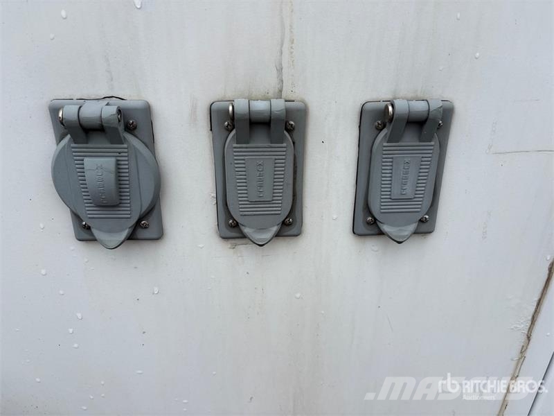 Ford Telelift TTS25 35 ft on Ford F-550 XL 4x2 Van Mou Piattaforme autocarrate