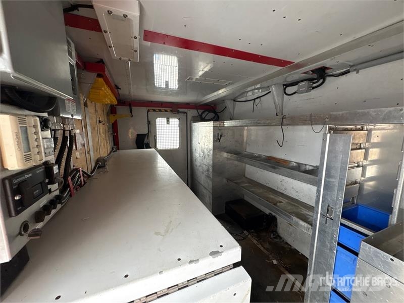 Ford Telelift TTS25 35 ft on Ford F-550 XL 4x2 Van Mou Piattaforme autocarrate