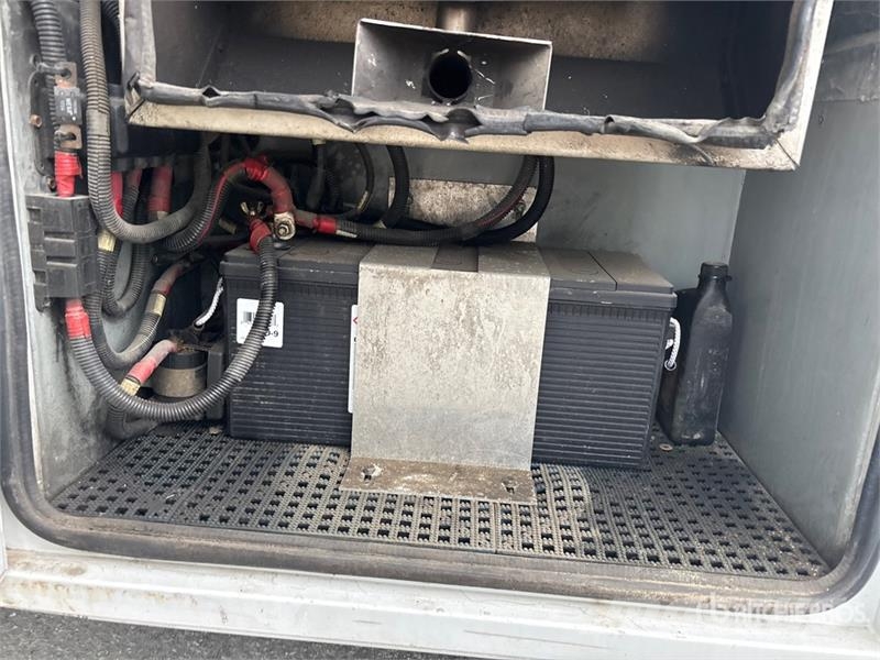 Ford Telelift TTS25 35 ft on Ford F-550 XL 4x2 Van Mou Piattaforme autocarrate