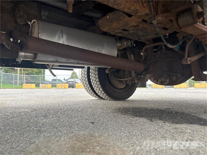 Ford Telelift TTS25 35 ft on Ford F-550 XL 4x2 Van Mou Piattaforme autocarrate